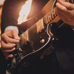 Garbage Man | Tab Benoit Playback hier kaufen